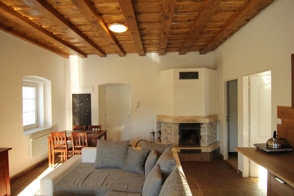 Apartment Ostružná Ruang foto