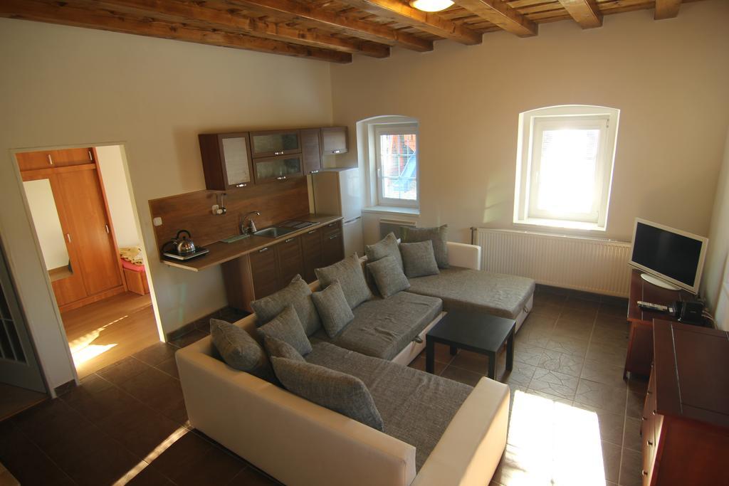 Apartment Ostružná Ruang foto