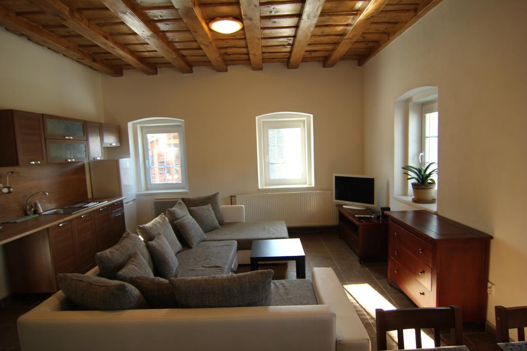 Apartment Ostružná Ruang foto