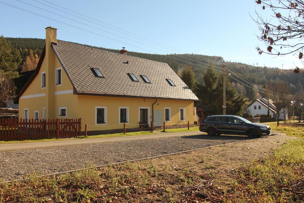 Apartment Ostružná Ruang foto